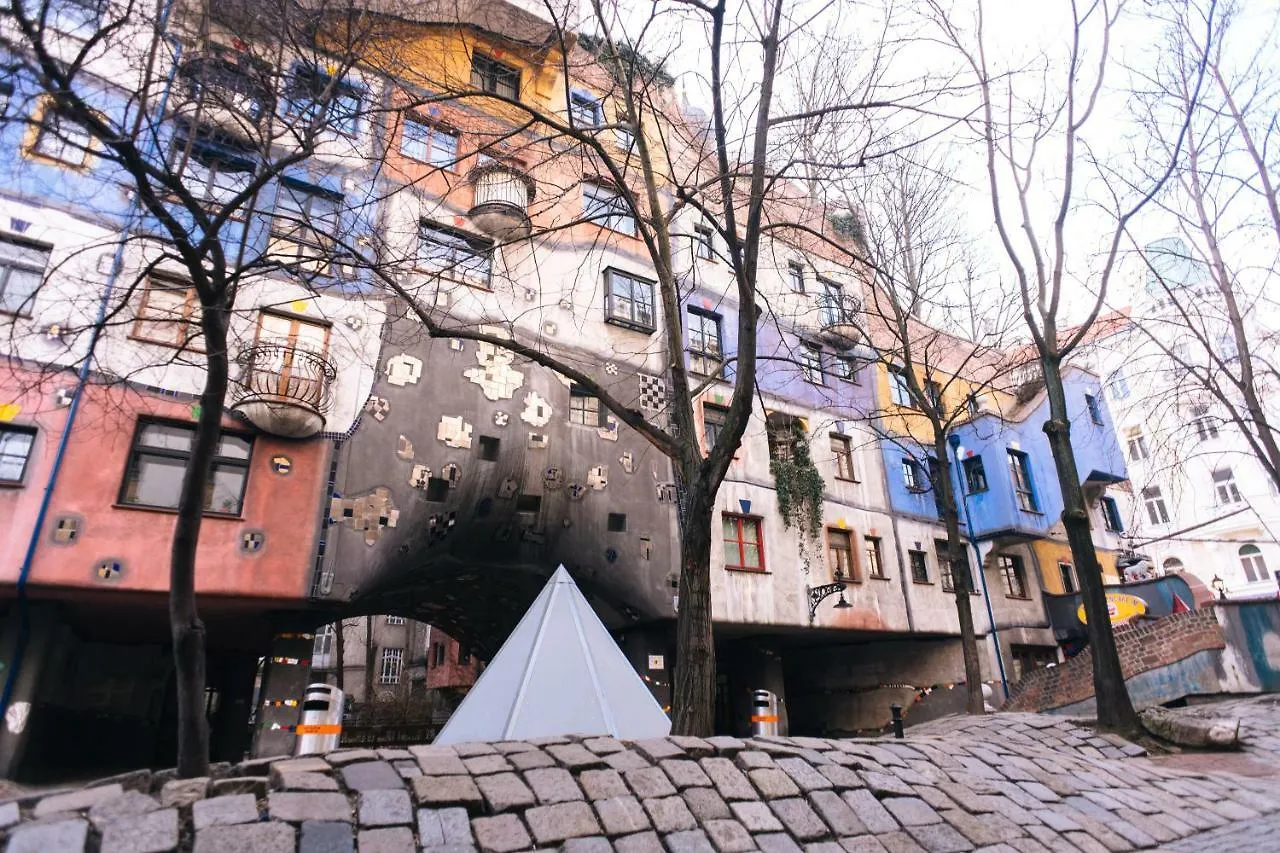 Apartments In Hundertwasser Village 비엔나